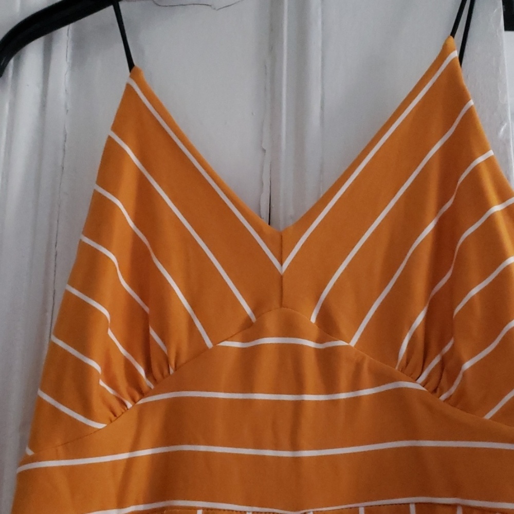 Jumpsuit - Picture 2 of 3